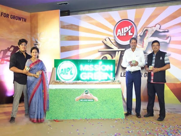 Ajit Industries unveils a wide range of green packaging products in a glittering event